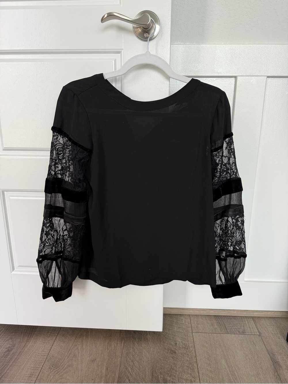 LOFT velvet lace sleeve blouse XS Petite Black
